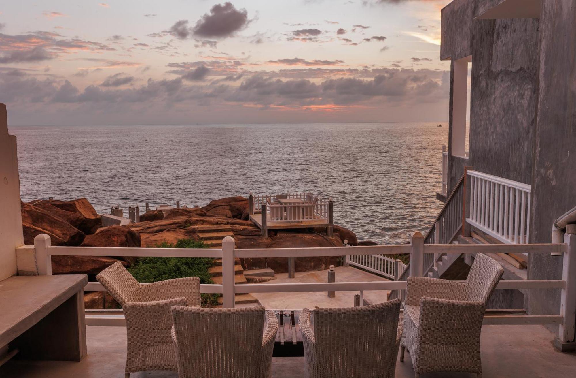 Hotel Zeilan Sunset Point Unawatuna Buitenkant foto