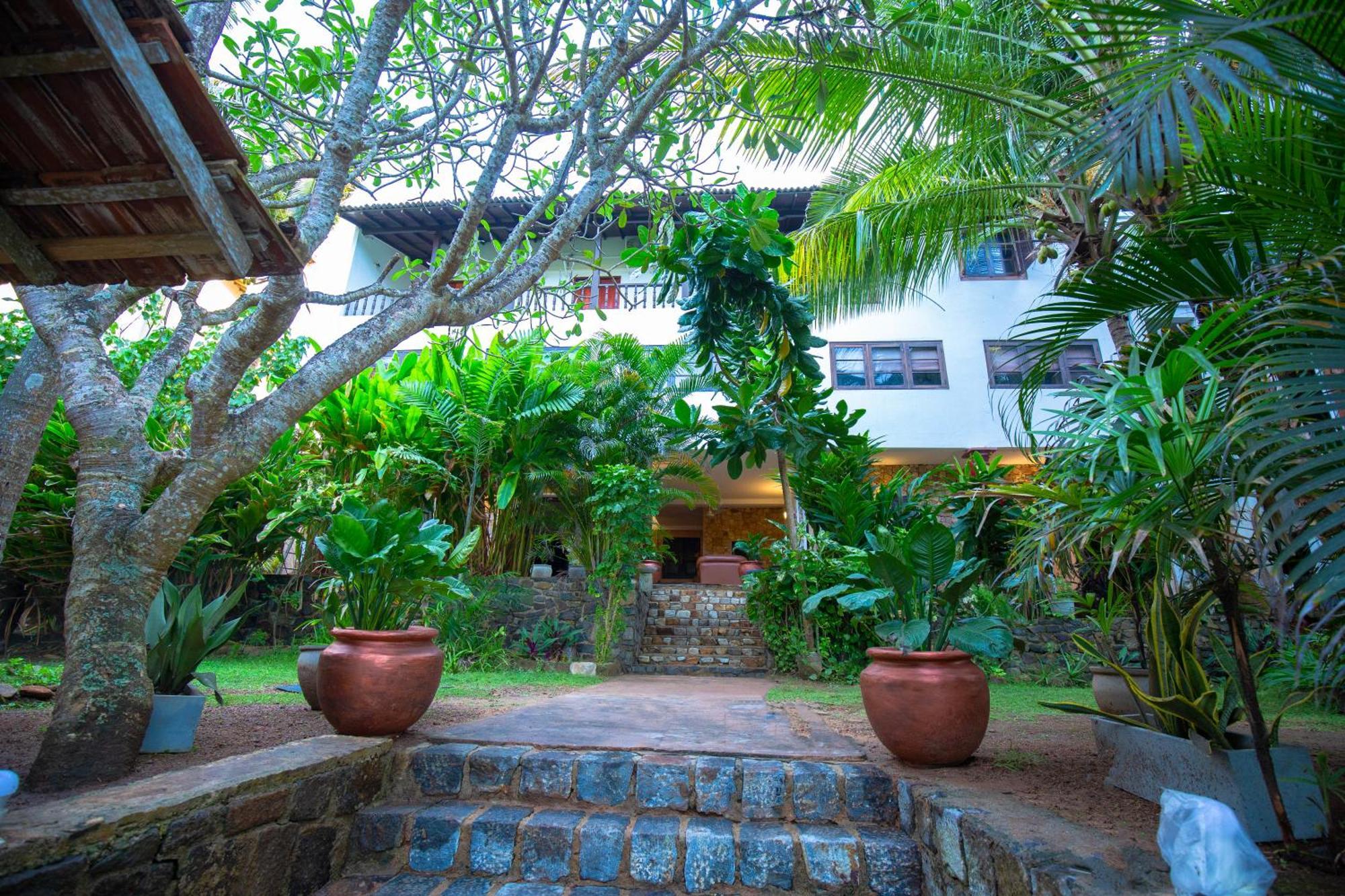 Hotel Zeilan Sunset Point Unawatuna Buitenkant foto