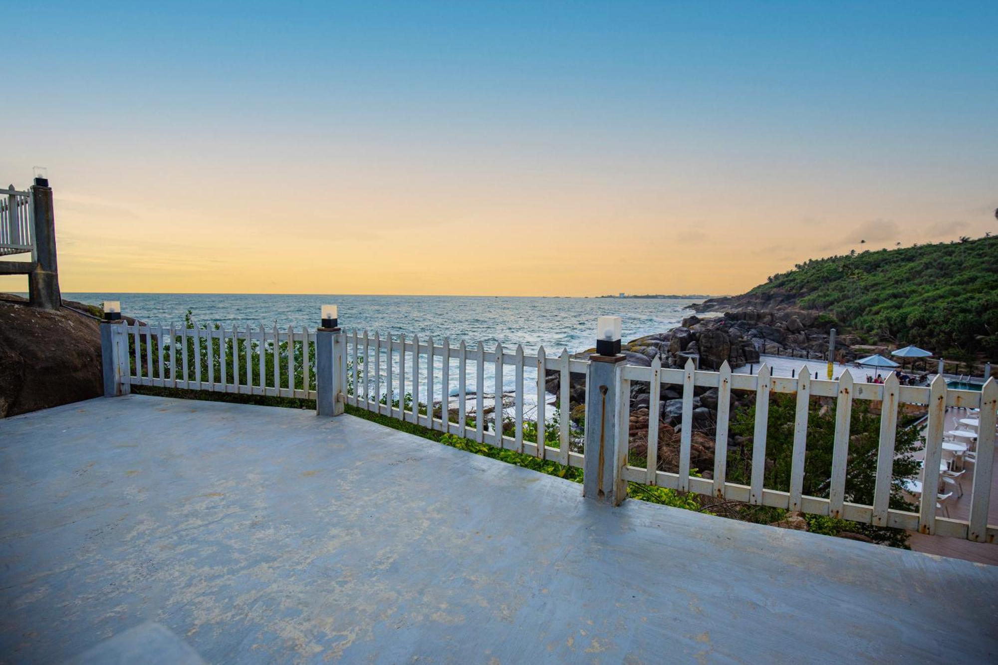 Hotel Zeilan Sunset Point Unawatuna Buitenkant foto